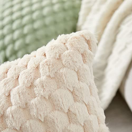 Yaertun Pack of 2 Plush Beige Decorative Throw Pillow Covers, 18x18 Inch