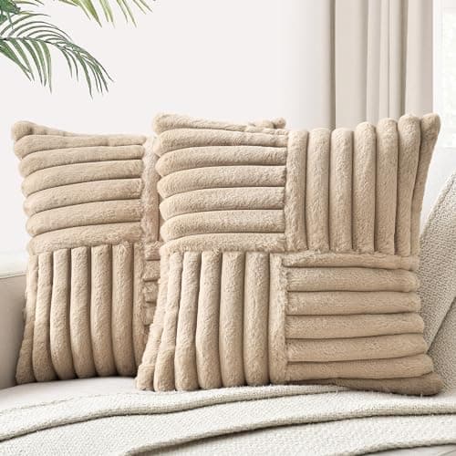 Foindtower Brown 18x18 Inch Faux Fur Cushion Cover Soft Velvet Living Room Decor