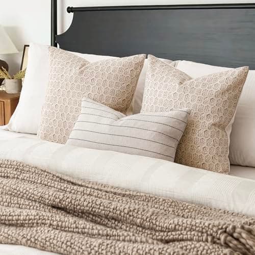 Neutral Floral Print Throw Pillow Covers Set of 2 for Farmhouse Decor (18×18 Inch, Ivory Beige)