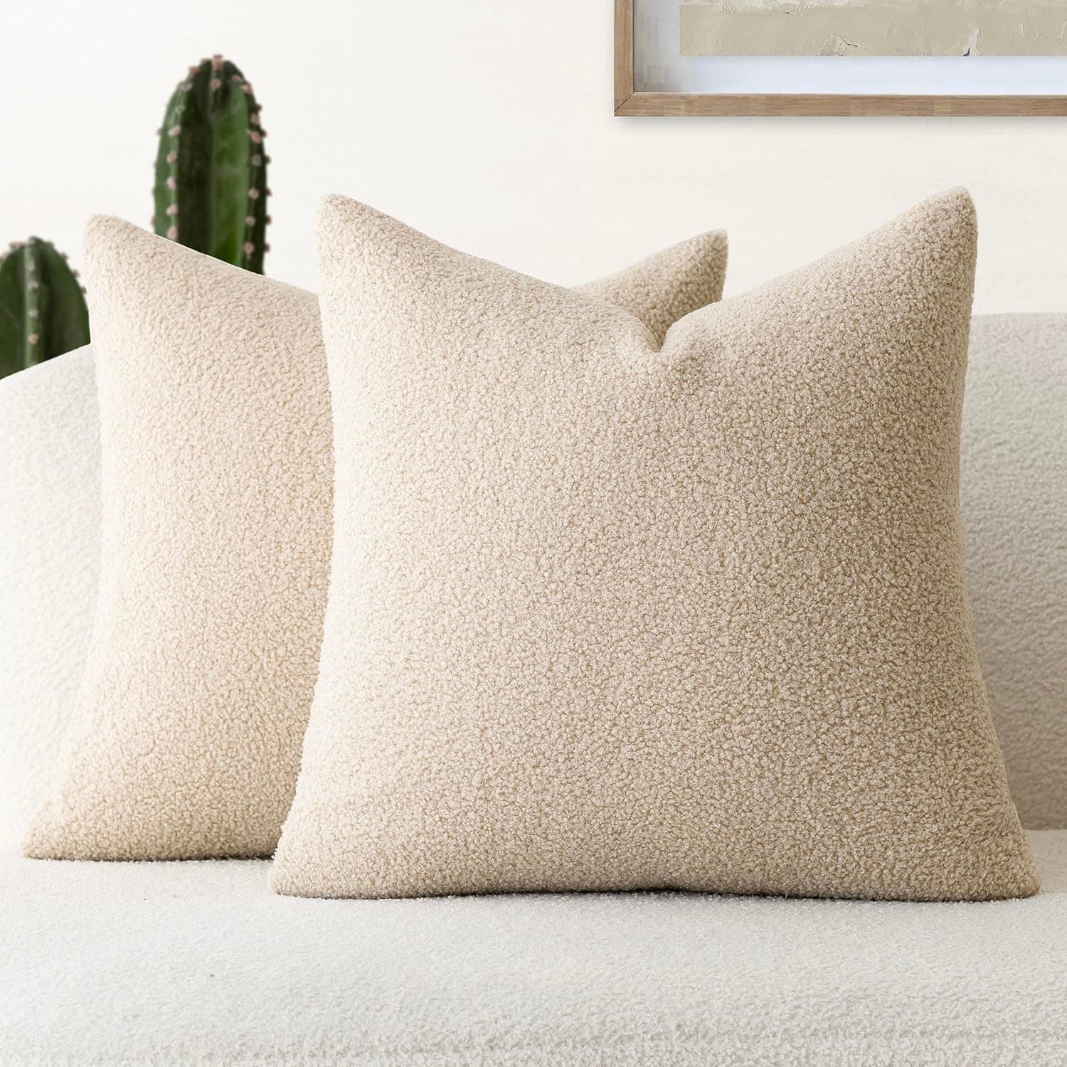 Foindtower Set of 2 Light Beige Faux Fur Throw Pillow Covers, 18 x 18 Inch Plush Cushion Cases for Living Room and Sofa